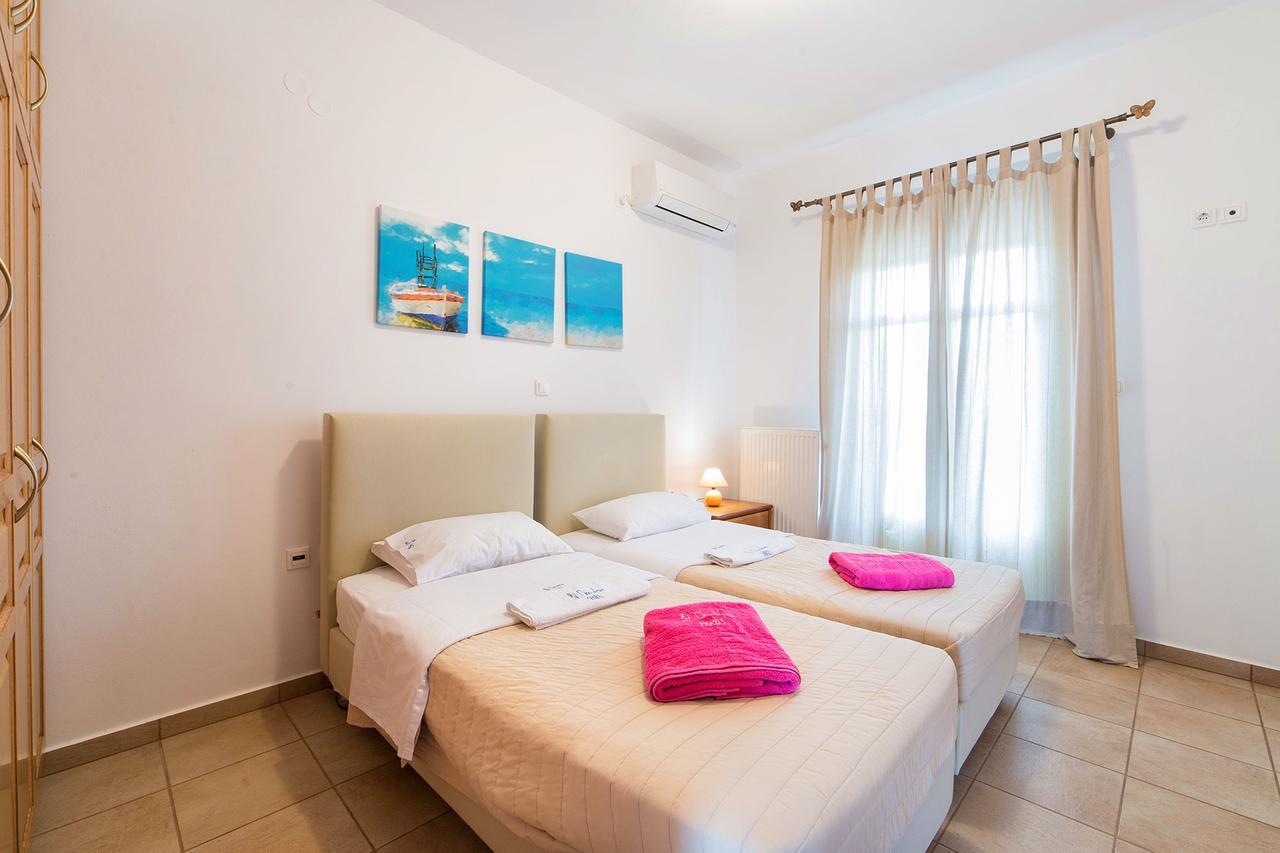 Villa San Dimitrio House On The Beach Логарас Экстерьер фото